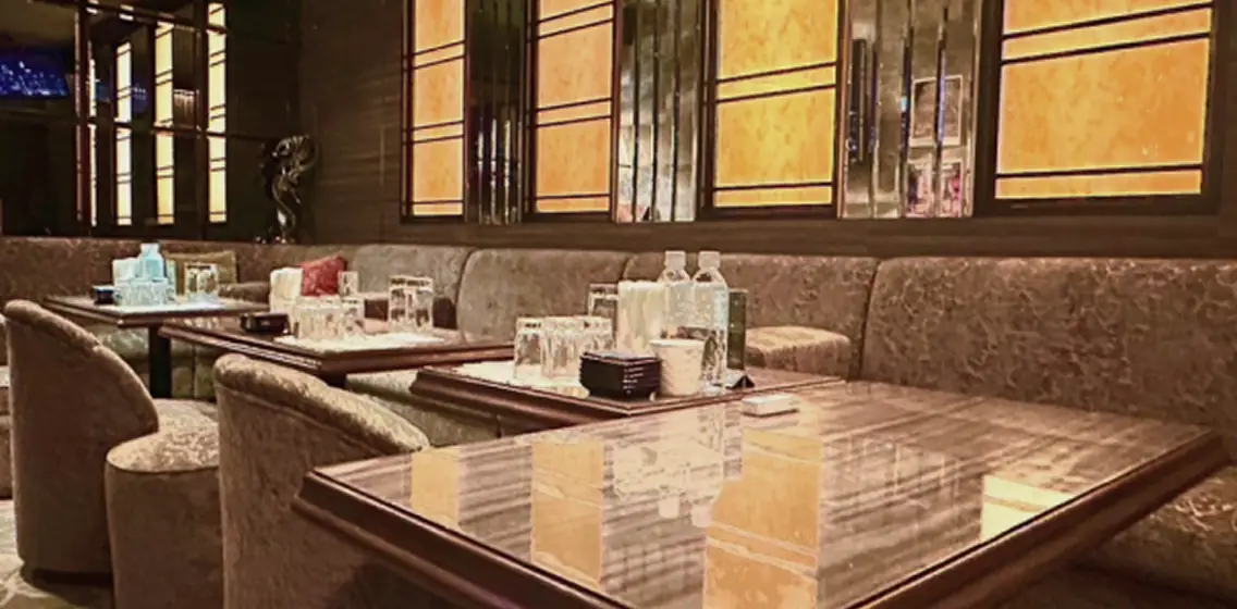 PALACE CLUB 個室・半個室